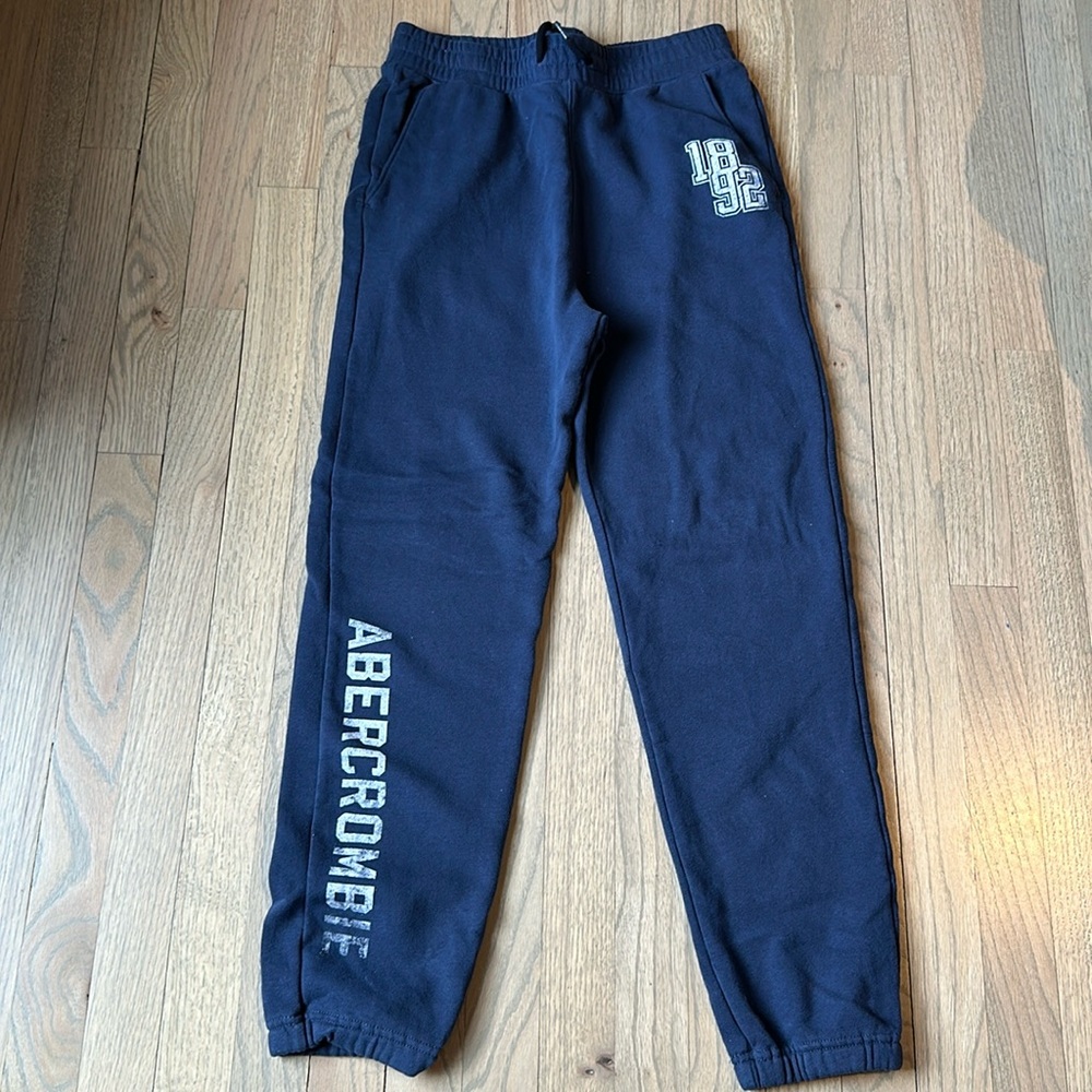 Boys Abercrombie Sweatpants size 15/16